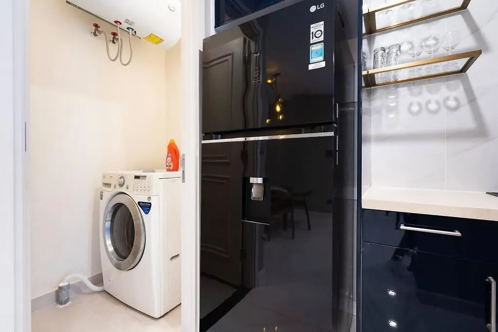 The Rixx Gathering Apartment D1 Pool Gym Netflix Ho Chi Minh City Vietnam